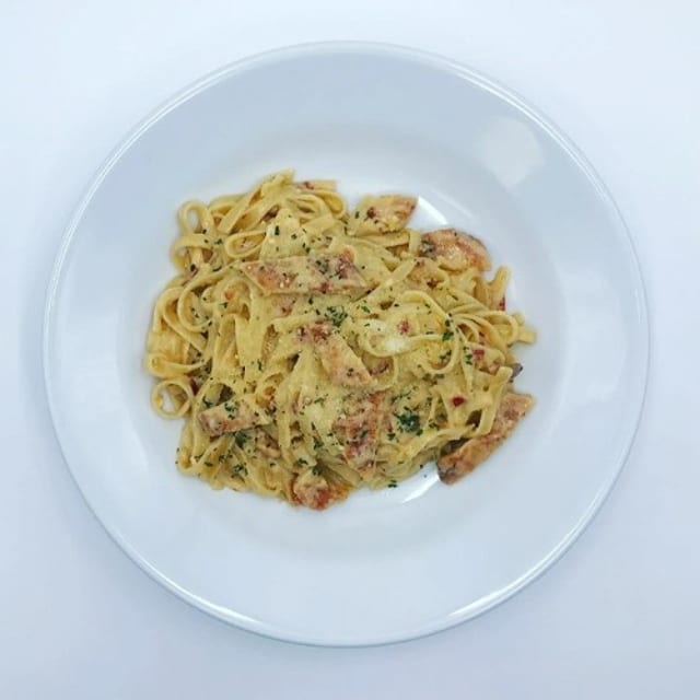 Spicy Skillet Chicken Alfredo.